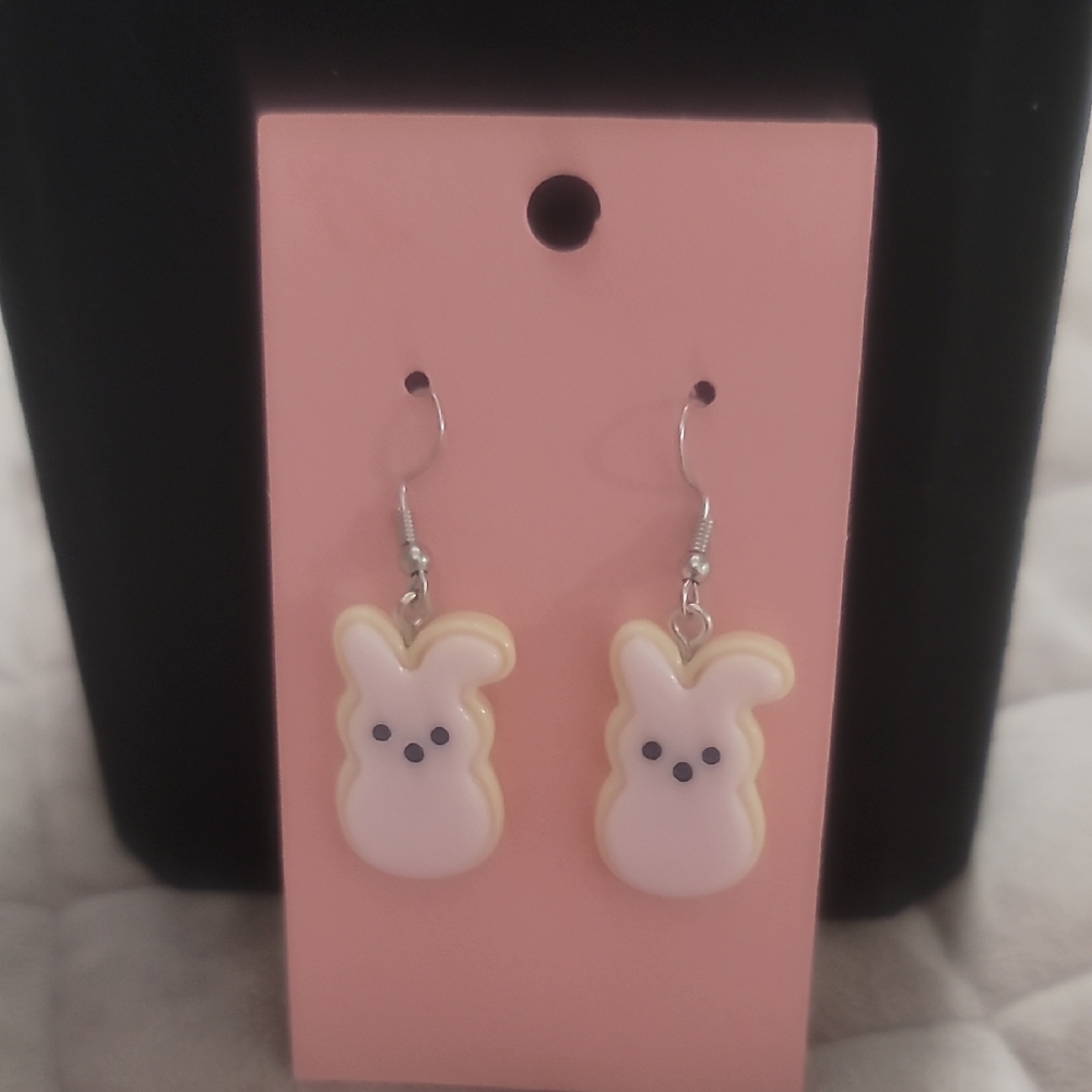 Cute Bunny Earrings Light Pink With Yellow Backround New